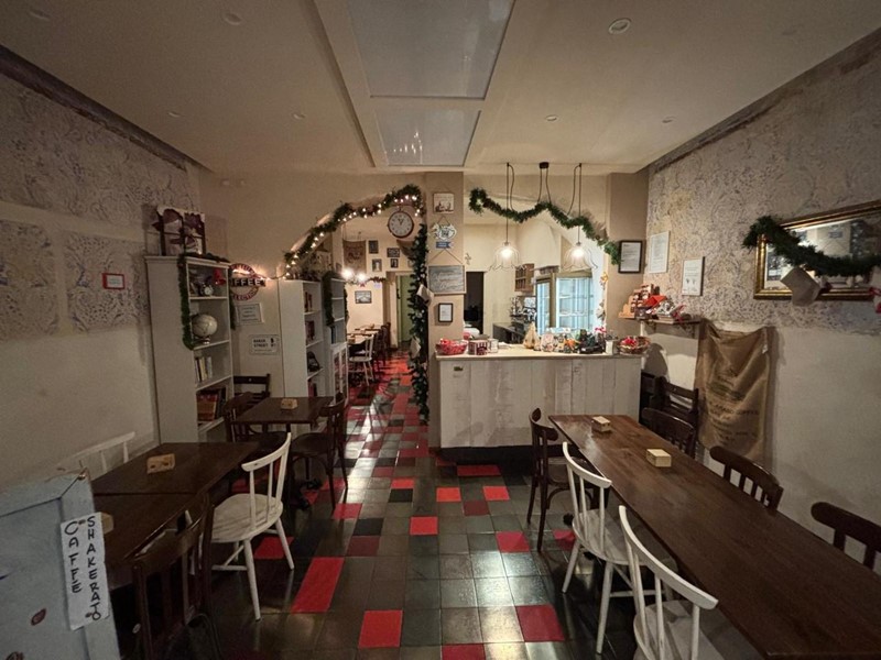 Attività commerciale in Vendita a Empoli, 55'000€, 55 m²