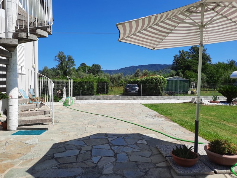 Quadrilocale in Vendita a Sarzana, 150'000€, 89 m²