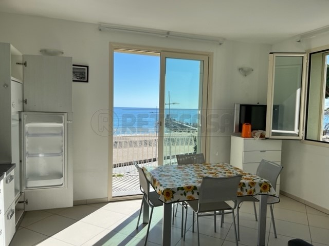 Bilocale in Affitto a Loano, 700€, , arredato