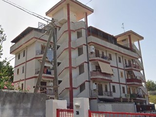 Bilocale in Vendita a Lecce, zona viale grassi, 67'000€, 62 m², con Box