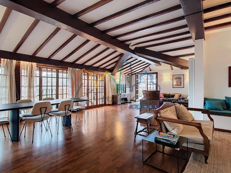 Attico in Affitto a Pisa, 2'000€, 155 m², arredato