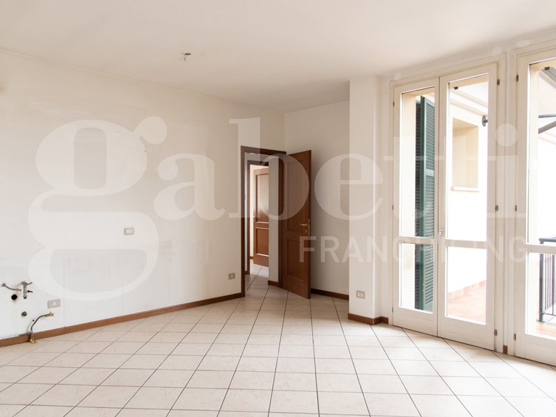 Trilocale in Vendita a Seveso, 125'000€, 64 m²