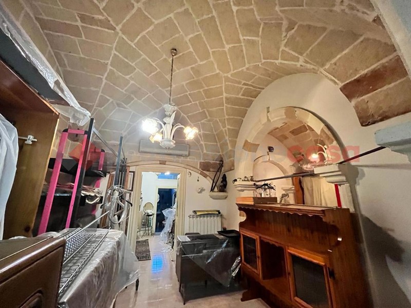 Negozio in Vendita a Sava, 120'000€, 160 m²