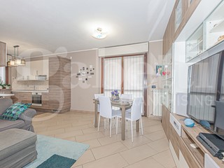 Trilocale in Vendita a Rivoli, 169'000€, 77 m²