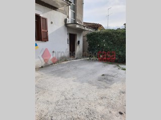 Quadrilocale in Vendita a Frosinone, 59'000€, 99 m², arredato