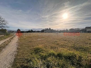 Villa in Vendita a Avezzano, 3700 m², arredato