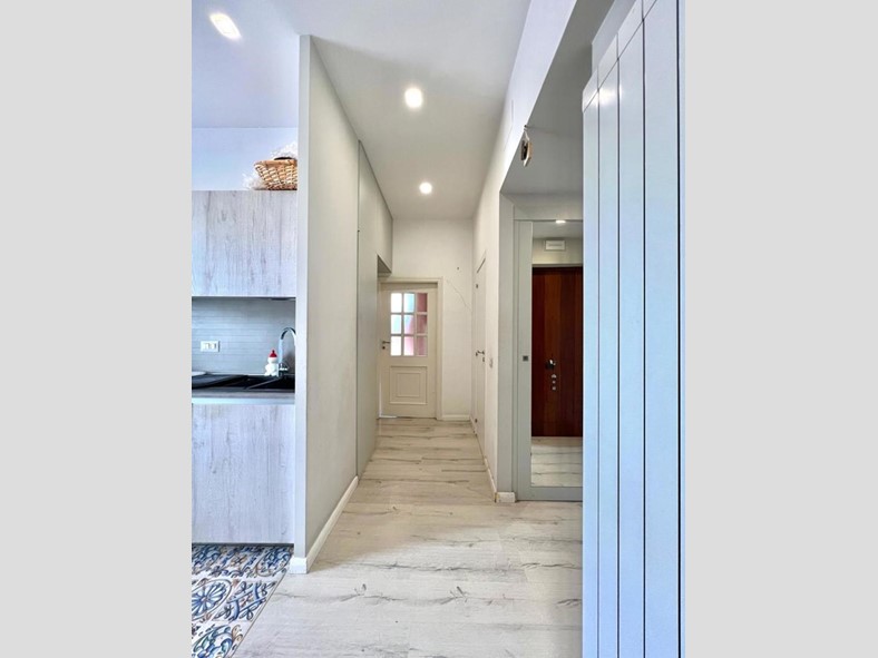 Trilocale in Vendita a Pozzuoli, 197'000€, 90 m²