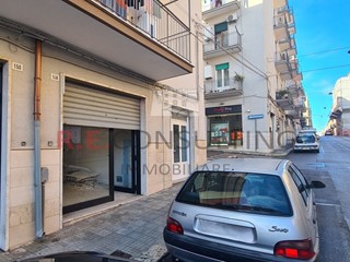 Box in Vendita a Martina Franca, 70'000€, 51 m²