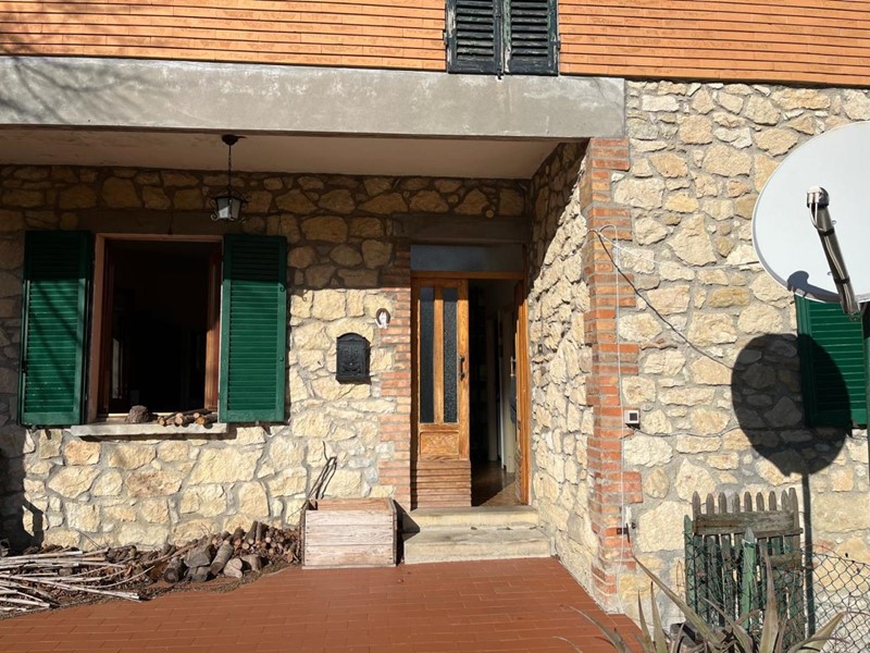 Casa Indipendente in Vendita a San Leo, 180'000€, 195 m², arredato, con Box