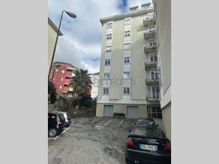 Trilocale in Vendita a Catanzaro, 87'000&euro;, 128 m²