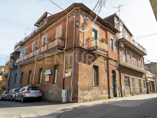 Casa Semi Indipendente in Vendita a Valverde, 85'000€, 122 m²