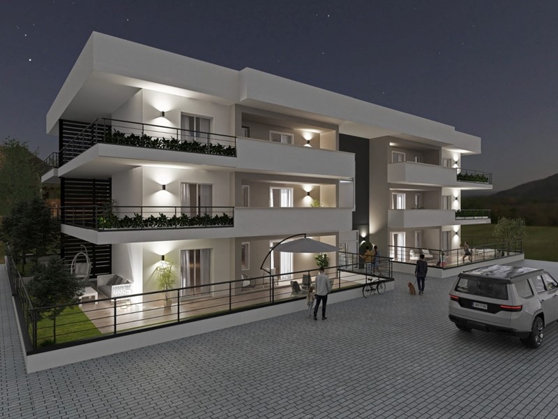 Trilocale in Vendita a Fonte Nuova, 219'000€, 75 m², con Box