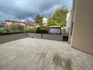 Trilocale in Vendita a Città di Castello, zona centrale, 89'000€, 72 m²