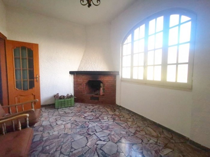 Casa Indipendente in Vendita a Imperia, zona Montegrazie, 350'000€, 193 m², con Box