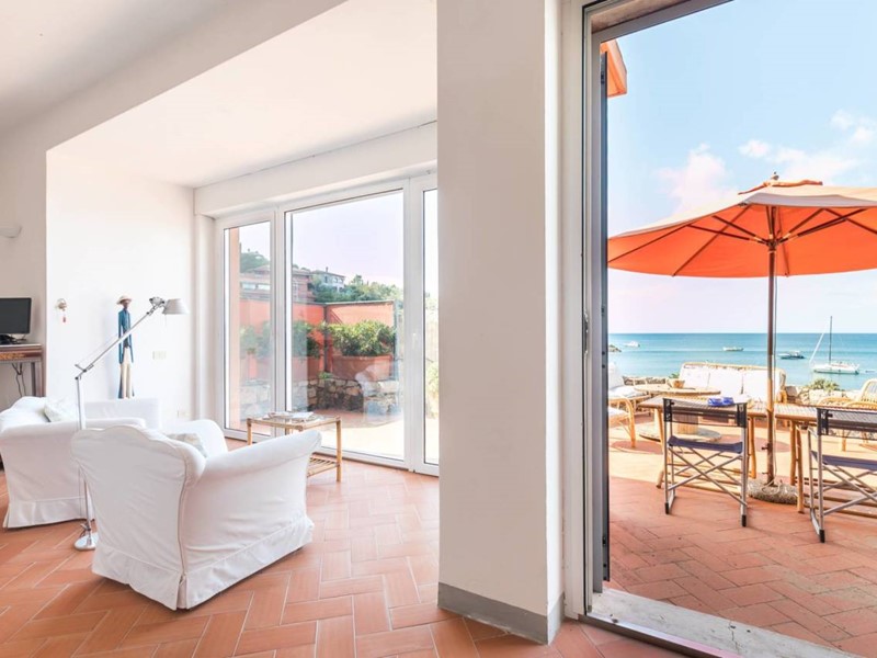 Casa Indipendente in Affitto a Monte Argentario, zona La Bionda, 25'000€, 180 m², arredato