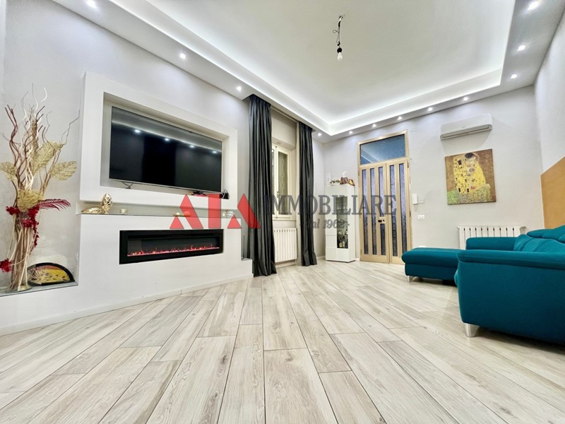 Villa in Vendita a Pontedera, zona Sozzifanti, 259'000€, 150 m²
