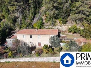 Villa in Vendita a Terni, 95'000€, 156 m²