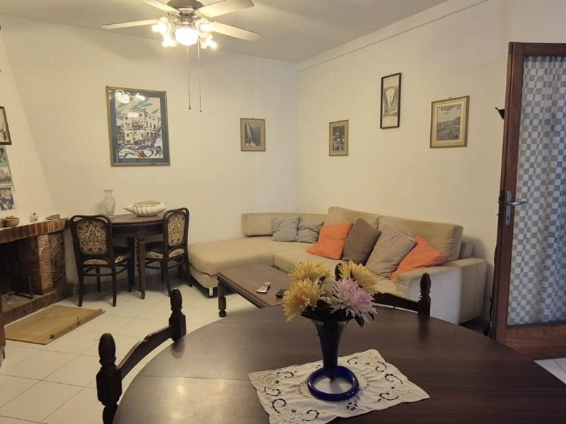 Casa Indipendente in Vendita a Viareggio, 480'000€, 150 m²