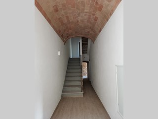 Trilocale in Vendita a Colle di Val D'Elsa, 160'000€, 72 m²