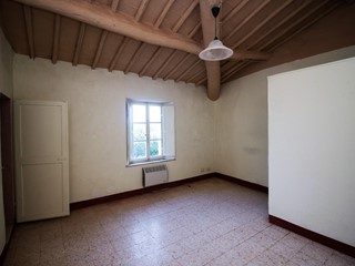 Casa Semi Indipendente in Vendita a Castelnuovo Berardenga, zona Corsignano, 82'000€, 68 m²