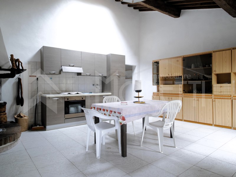 Trilocale in Vendita a Fauglia, zona Acciaiolo, 85'000€, 97 m²