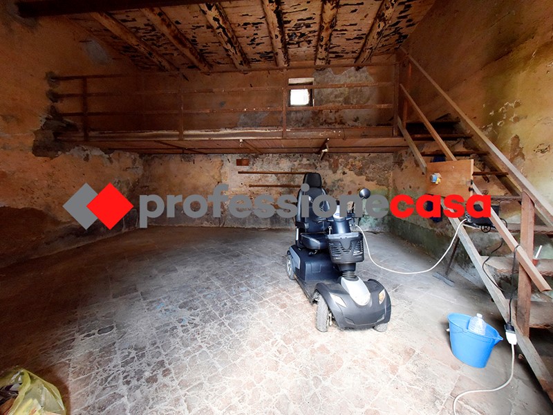 Bilocale in Vendita a San Nicola la Strada, 28'000€, 73 m²