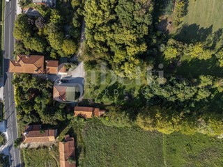 Casa Indipendente in Vendita a Pasiano di Pordenone, 259'000€, 235 m², arredato