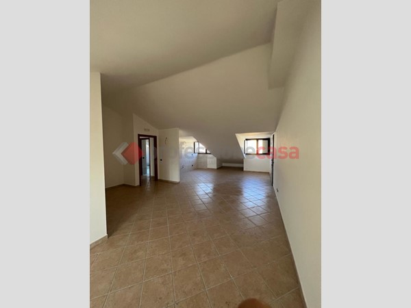 Quadrilocale in Vendita a San Nicola la Strada, 85'000€, 100 m²
