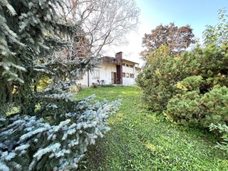 Villa in Vendita a San Daniele del Friuli, 249'000€, 198 m², con Box