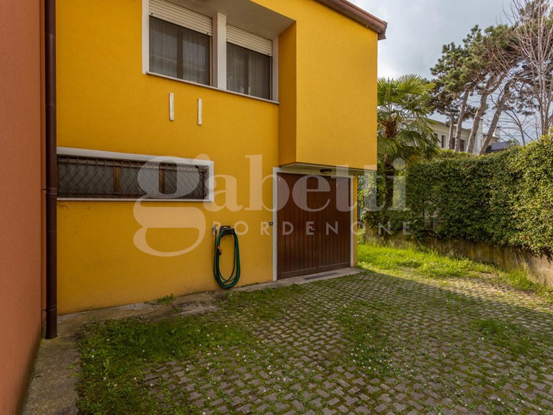 Villetta a schiera in Vendita a Pordenone, 220'000€, 168 m²