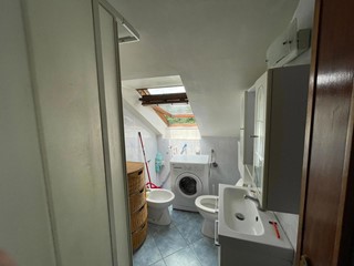 Trilocale in Vendita a Moncalieri, 125'000€, 60 m²