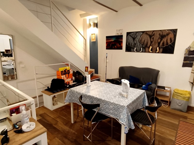 Trilocale in Affitto a Milano, 1'600€, 75 m², arredato