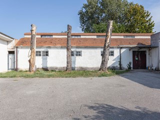 Casa Indipendente in Vendita a Annone Veneto, 180'000€, 270 m²