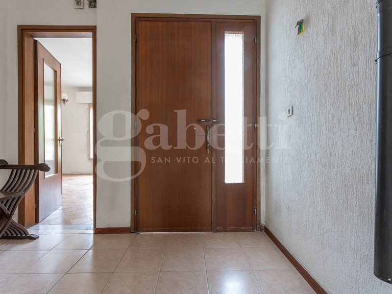 Casa Indipendente in Vendita a Sesto al Reghena, 100'000€, 105 m²
