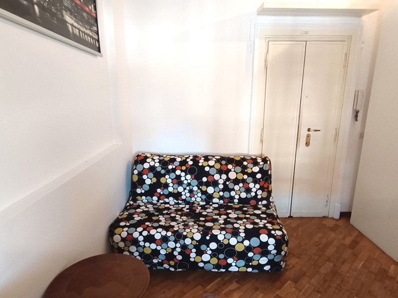 Monolocale in Affitto a Milano, 900€, 25 m², arredato