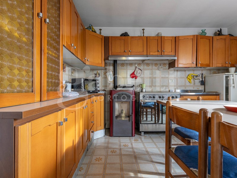 Casa Indipendente in Vendita a Teglio Veneto, 175'000&euro;, 220 m²