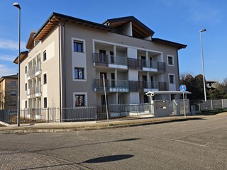 Bilocale in Vendita a Casorate Primo, 156'000€, 92 m²