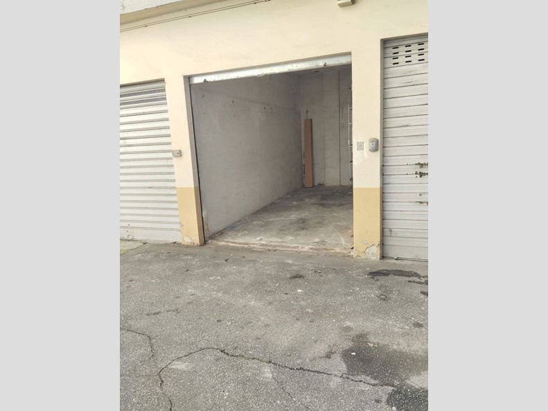 Box in Vendita a Torino, 19'000€, 12 m²