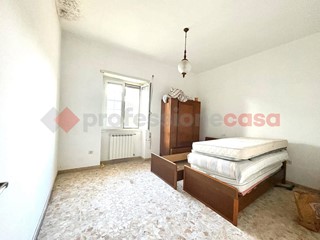 Quadrilocale in Vendita a Terracina, 149'000€, 135 m²