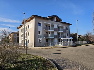 Trilocale in Vendita a Casorate Primo, 197'000€, 107 m²