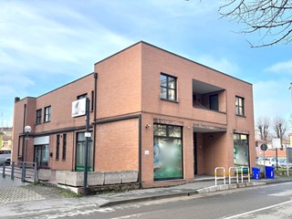 Ufficio in Vendita a Parma, 120 m²