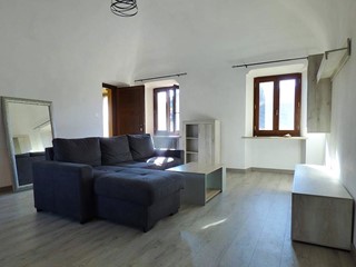 Trilocale in Vendita a Bibiana, 89'000€, 100 m², arredato