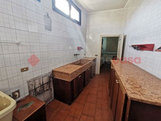 Villa in Vendita a Cerea, 249'000€, 306 m²