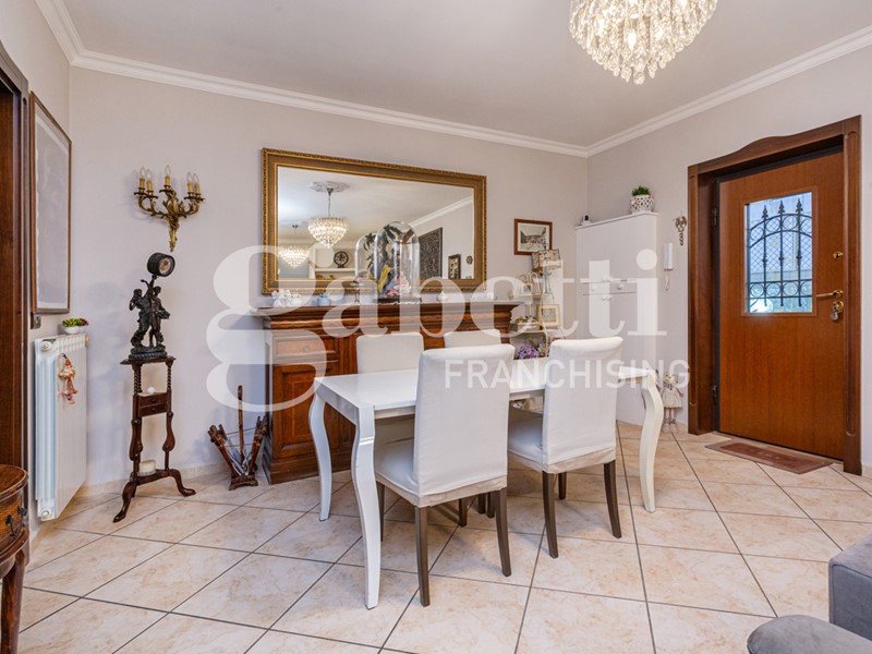 Villetta a schiera in Vendita a Villaricca, 340'000€, 200 m²