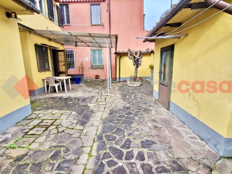 Appartamento in Vendita a San Giuliano Terme, 195'000€, 170 m²