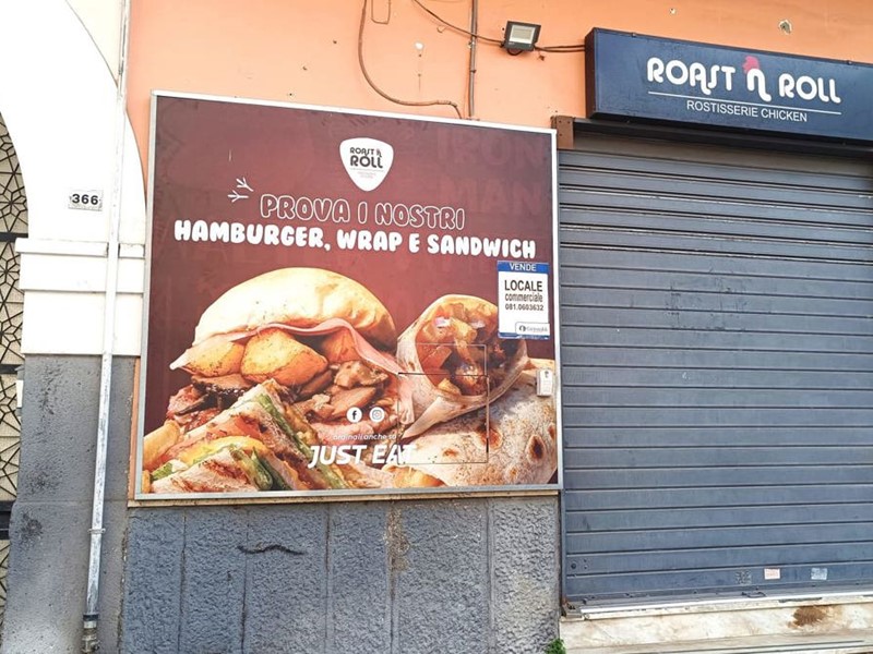 Negozio in Vendita a Brusciano, 90'000€, 55 m²