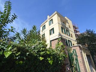 Bilocale in Vendita a Roma, 310'000€, 65 m²