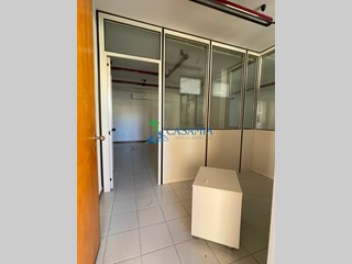 Ufficio in Affitto a Monteprandone, zona Centobuchi, 540€, 60 m²