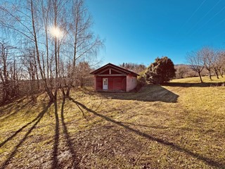 Magazzino in Vendita a Cornedo Vicentino, zona Cornedo, 70'000€, 43 m²