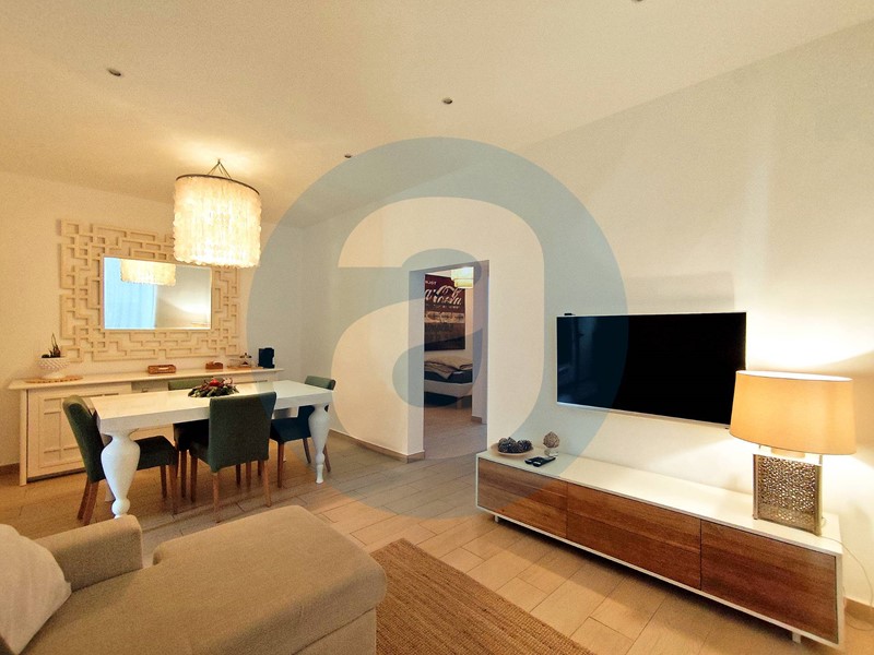 Trilocale in Vendita a Bari, zona Città Vecchia, 290'000€, 76 m²